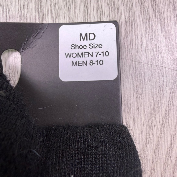 Black Crew Performance Socks - Picture 4 of 4